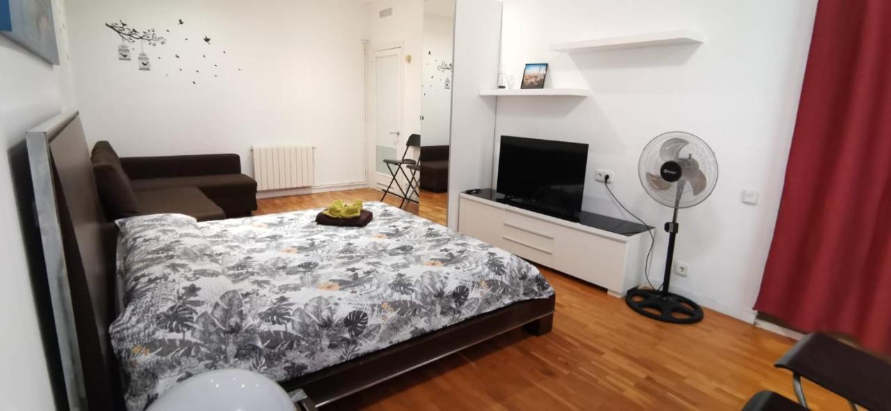 Rooms Arago Barcelone Extérieur photo